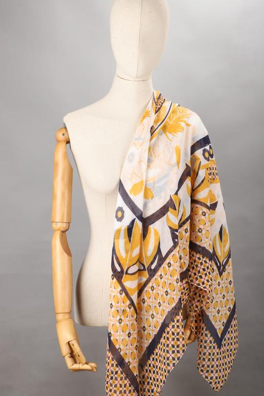 外贸工厂原单超大围巾‼💫 可做披肩使用❣ 夏日里遮阳❣ 空调房保暖❣ 有这一条就够了‼ 商品图0