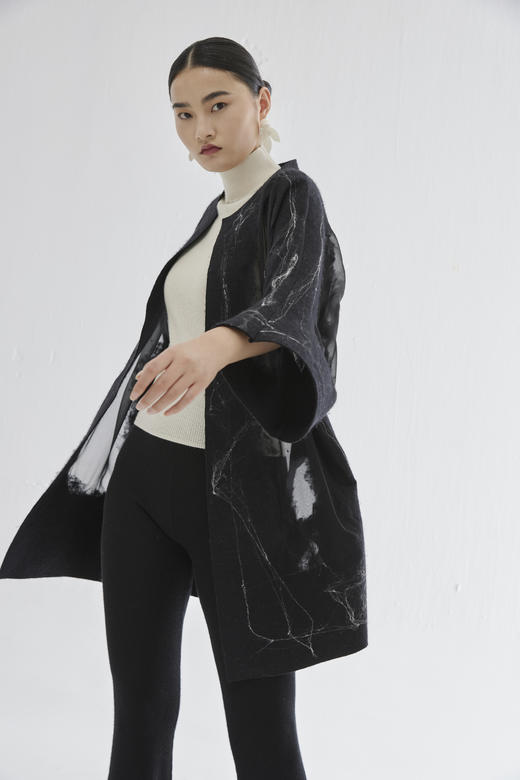 真丝羊绒相拼手工毛毡女大衣 SJS94W065W 商品图6