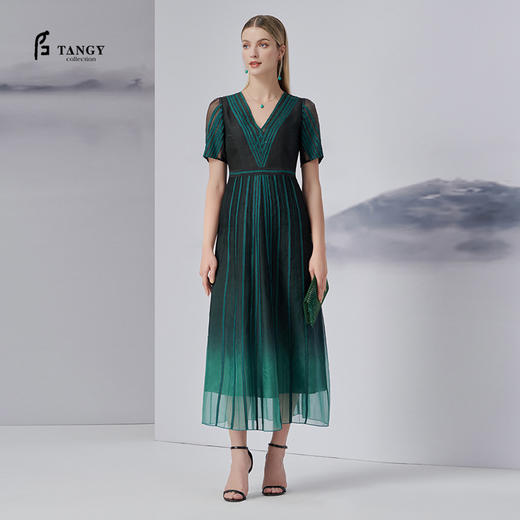 TANGY Collection/天意精品2022年秋季新品莨绸吊染礼服裙 商品图0