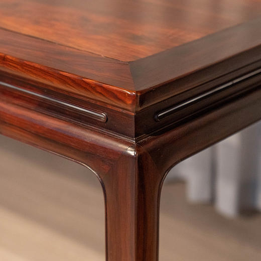 红木霸王枨马蹄腿鱼门洞画桌 商品图1