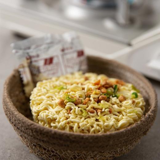 韩国进口农心炸酱面大碗面拌面123g方便面泡面桶装 商品图2