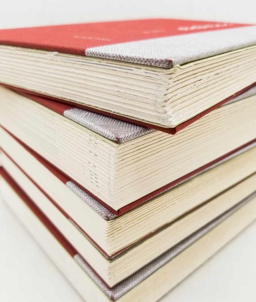 毛边+钤印+藏书票本：“周勋初文集”五种，凤凰出版社2022年版

《魏晋南北朝文学论丛》，定价78，售价63元；

《中国文学批评小史》，定价68，售价58元；

《艰辛与欢乐相随：周勋初治学经验谈 商品图4