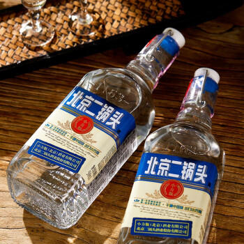 永丰牌出口小方瓶经典蓝标 清香型白酒 42度 500ml*6瓶 北京二锅头 商品图2