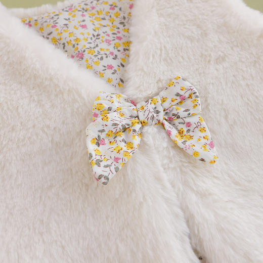 【马克珍妮 芦芙】秋装新款 女童蝴蝶结软糯仿兔毛马甲221721 商品图3