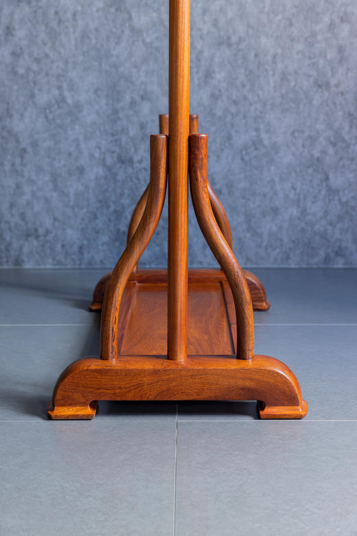 红桥红  家具严选  缅甸花梨（大果紫檀）【106 明式简约 空灵衣帽架 】 商品图9