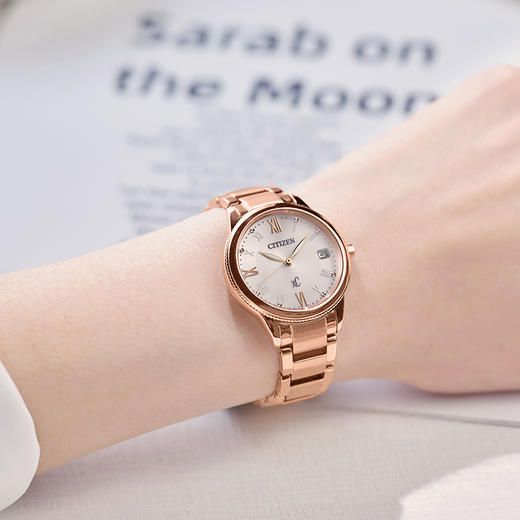 西铁城（CITIZEN）光动能女表不锈钢镀粉金色女款EO1232-56W 商品图10