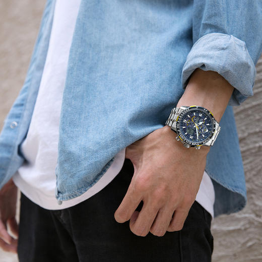 西铁城(CITIZEN)光动能多局电波男士手表空中之鹰蓝天使二代JY8078-52L 商品图2