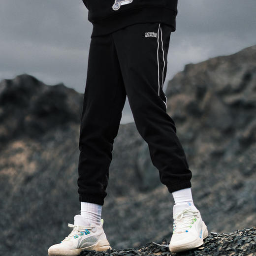 0.1% UZIS运动长裤男宽松休闲束脚卫裤健身美式篮球训练裤[飘带] 商品图1