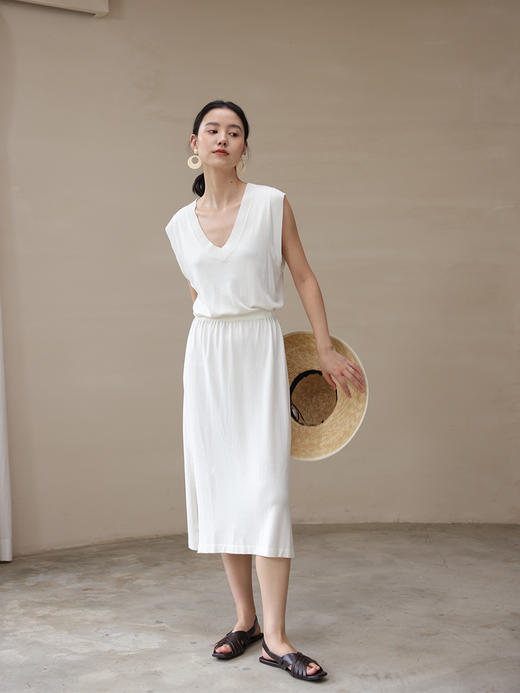 HeyDress法式针织连衣裙女夏季白色V领收腰显瘦设计气质无袖裙子 商品图2
