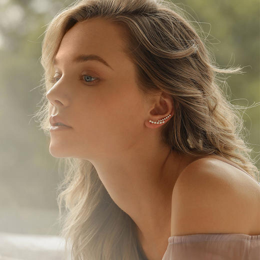 Oflye潮流饰品 珍珠耳排新款韩国气质网红耳钉小众设计感简约耳饰 商品图2