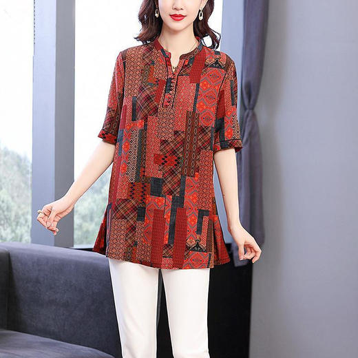 dp3104  胖妈妈时尚印花桑蚕丝中长款T恤2022夏季新款中老年宽松遮肚上衣 商品图2