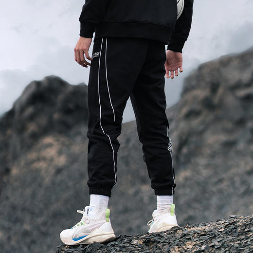 0.1% UZIS运动长裤男宽松休闲束脚卫裤健身美式篮球训练裤[飘带] 商品图3