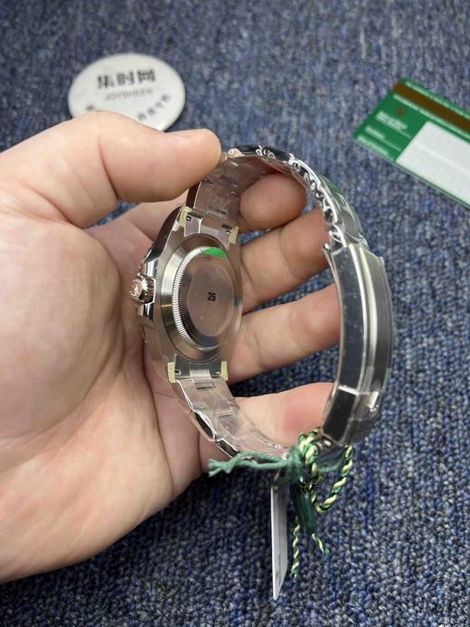 劳力士VS绿水鬼新款潜航者型绿水鬼41mm
系列：潜航者型系列 商品图5