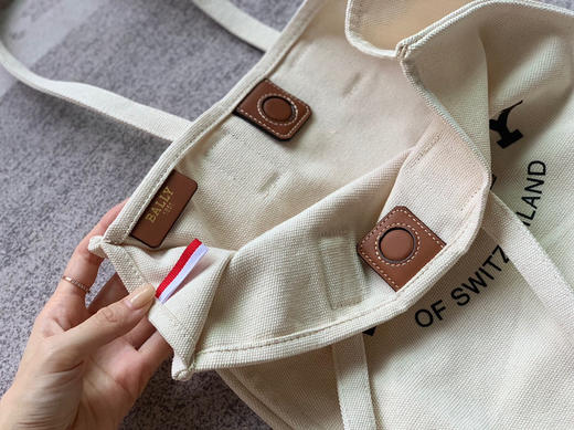 高品质bally帆布包 商品图6