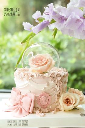 2022七夕节H款BEAUTY AND BEAST