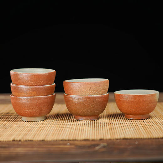 云南纯手工龙窑柴烧——土陶品茗杯 商品图3