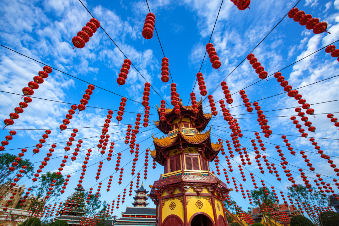 提前1天购买【绵阳方特】低至189.5元/人~春假特惠票双人仅需379元~夜场双人票189元❗️❗️11大室内项目+34大室外项目