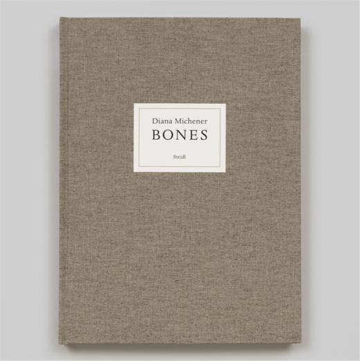 【现货】Diana Michener: Bones | 戴安娜米切纳：骨头 摄影集 商品图0