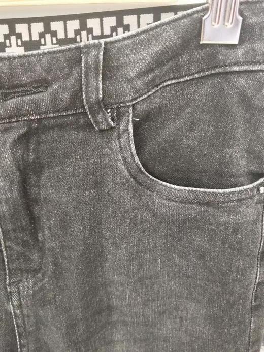 3楼康尼威灰色小脚牛仔裤 商品图1