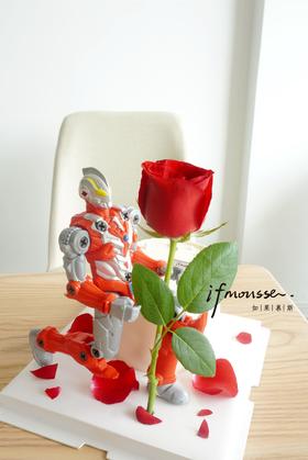 「节日特别款」七夕奥特曼 献上玫瑰