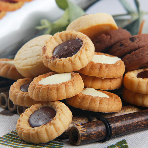 波路梦普奇曲奇饼干芝士黄油巧克力软香小饼干47g/条 商品图1