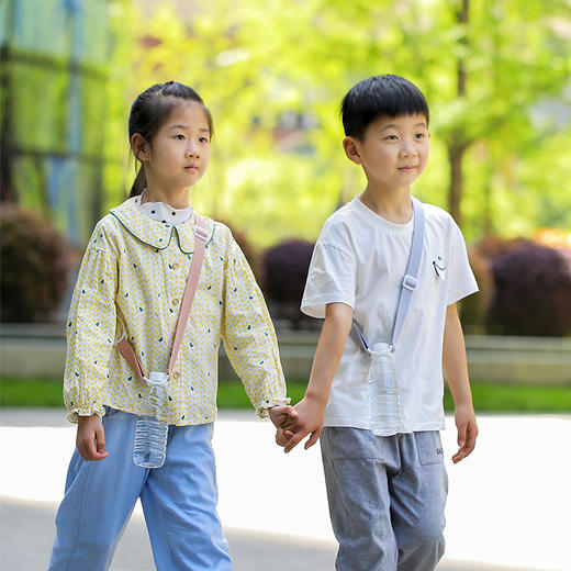 FaSoLa宽保温杯矿泉水饮料瓶水壶康迪克水杯水瓶背带挂绳 商品图8