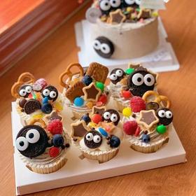 【纯动物奶油】奥利奥眼睛六一儿童节纸杯蛋糕