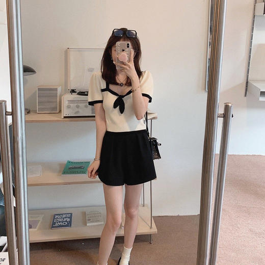 金蘑菇菇【la seine杜卡斯女孩】黑白少女气质炸街甜美风两件套 商品图4