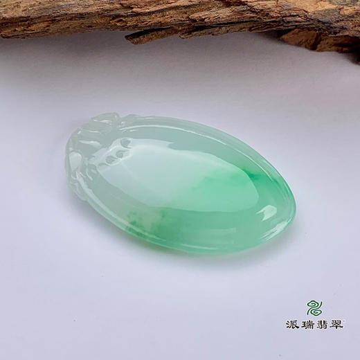 派瑞翡翠 翡翠挂件 糯种 飘花 商品图3