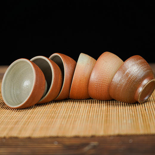 云南纯手工龙窑柴烧——土陶品茗杯 商品图4