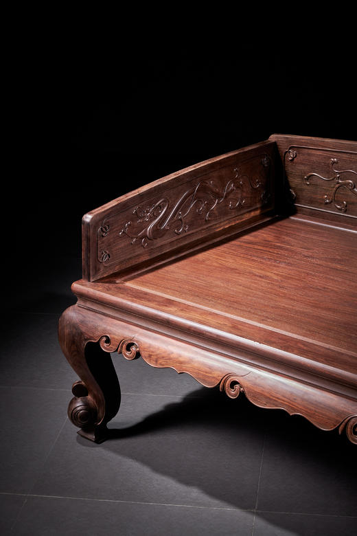 红桥红  家具严选  大红酸枝（交趾黄檀）【双龙捧寿 卷珠腿罗汉床两件套】 商品图7