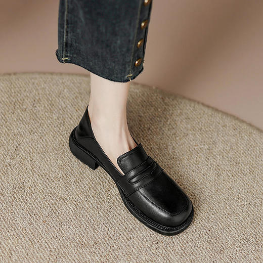 时尚平底办公室，气质简约款单鞋 HB-A906 商品图1