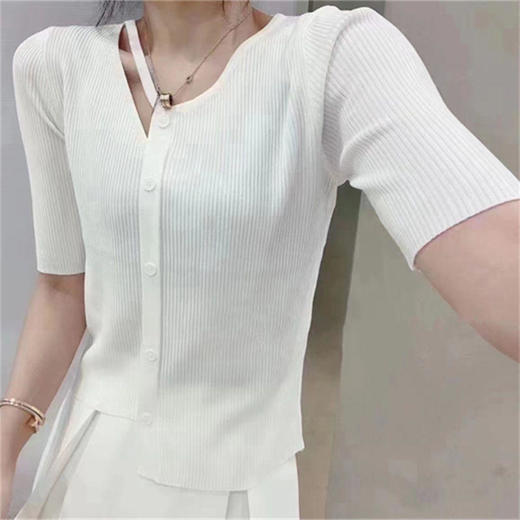 HGMY-xx338483107198新款时尚气质宽松镂空V领短䄂不规则冰丝针织衫 商品图0