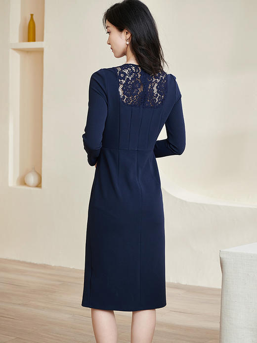 剩S 米思阳2024秋季新款优雅性感长袖连衣裙收褶修身显瘦中长裙子2411 商品图3