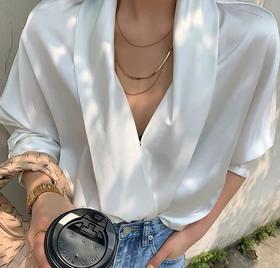 搭配利器丨多层蛇骨链 U型设计优化脸型