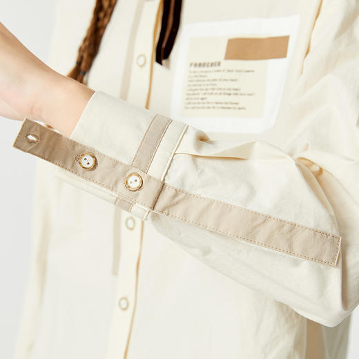 Famecoco范可儿贴布polo领衬衫女卡其色长袖早秋撞色拼接衬衣纯棉F225BH013 商品图4