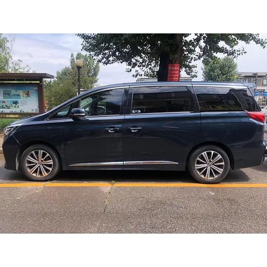 广汽 传祺M8 领航款 390T 尊贵版 【长租-北京】 商品图3