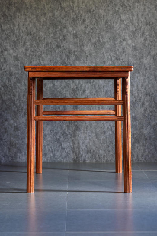 红桥红  家具严选  缅甸花梨（大果紫檀）【132 瓜棱腿云牙小画案】 商品图6