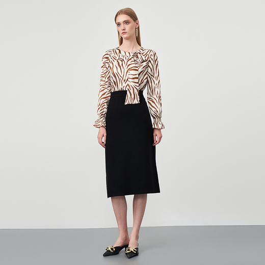 EITIE爱特爱秋季新款修身显瘦百搭印花松紧袖口衬衣上衣6713413 商品图3