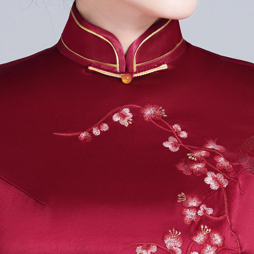 LHS-301款喜婆婆旗袍改良酒红刺绣高贵婚宴装婚庆敬酒礼服中长款 商品图1