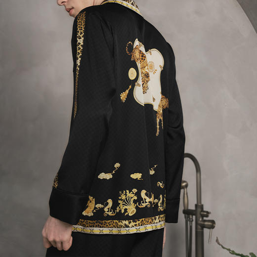 Solo seta22姆米重磅真丝睡衣套装男长袖丝绸家居服可外穿豹纹 商品图1