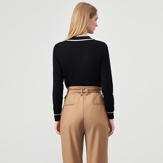 EITIE爱特爱秋冬新款品牌女装修身V领毛针织衫女长袖6701409 商品图10