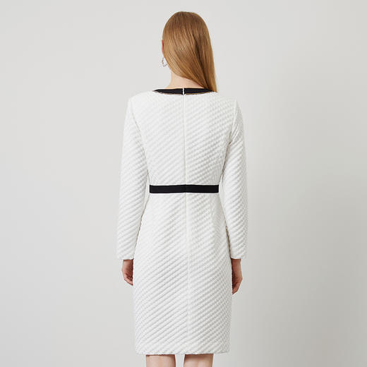 EITIE爱特爱秋季新款气质v领撞色小香风通勤显瘦长袖连衣裙C2207008 商品图3