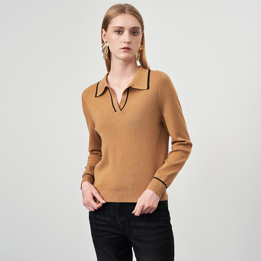 EITIE爱特爱秋冬新款品牌女装修身V领毛针织衫女长袖6701409 商品图12