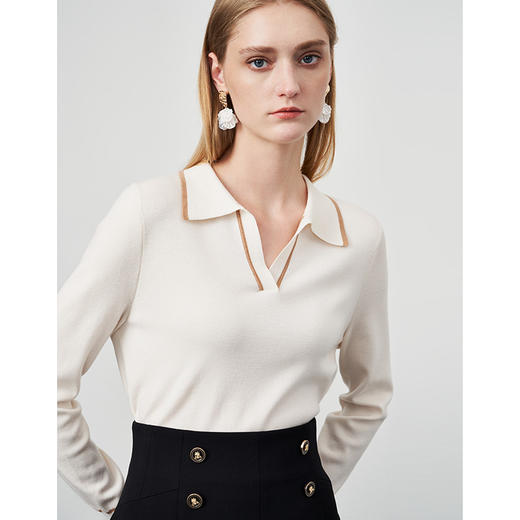 EITIE爱特爱秋冬新款品牌女装修身V领毛针织衫女长袖6701409 商品图5