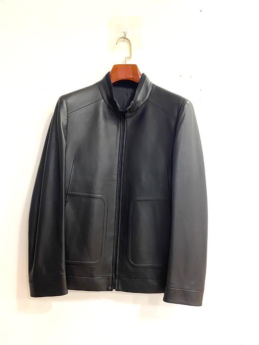 4F箭鱼鲨男装 商品图0