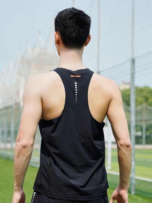 多威神行者背心男2021年新款专业马拉松跑步无袖T恤2102005 商品图2