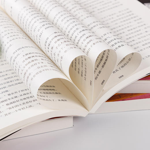 世界侦探小说著作 全套4册福尔摩斯探案集小学生版 福尔摩斯探案故事集 柯南道尔青少年版 悬疑侦探小说精选大侦探福尔摩斯全集 商品图2