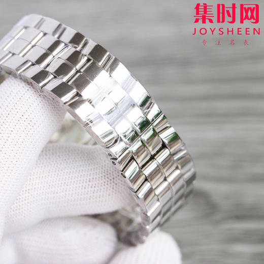 萧邦NR快乐钻系列 蒂芙尼蓝面 7钻新款36mm 女士腕表 商品图6
