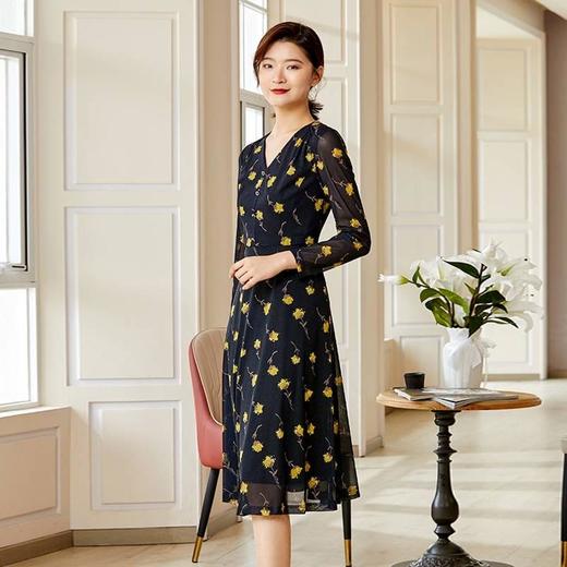 2楼NAERSI深秋暗青紫色长袖连衣裙 商品图1